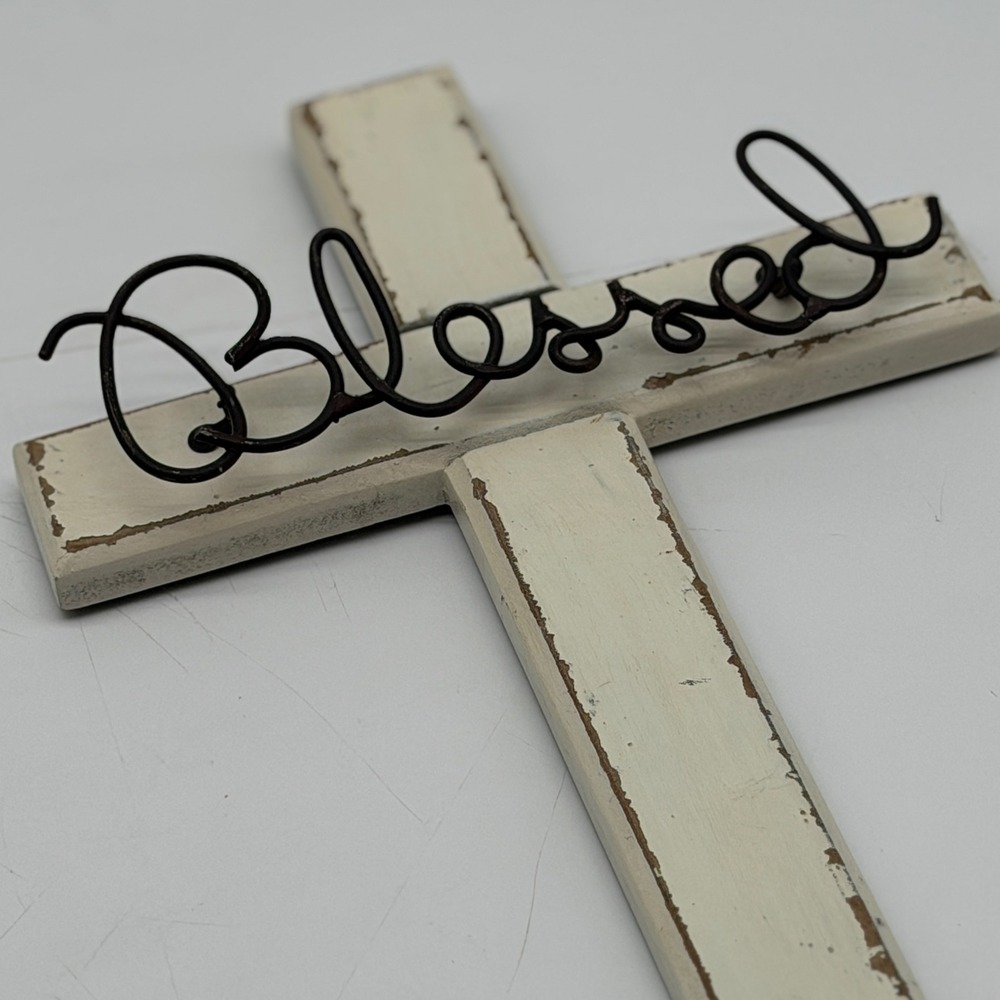 Young's Inc. Blessed Distressed Wood and Wire Wall Cross 042016 Farmhouse Decor
